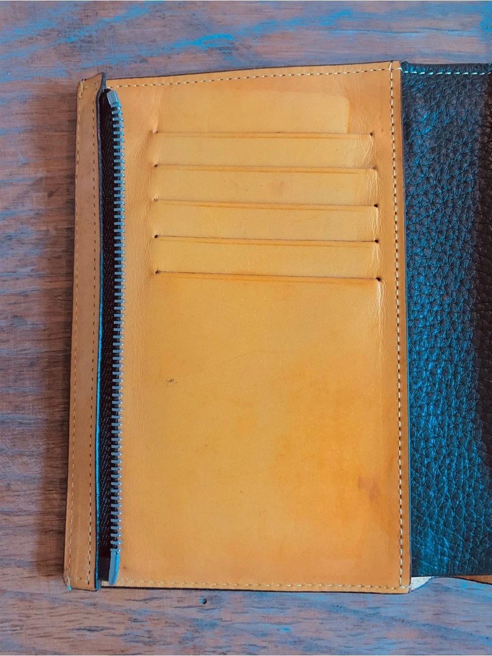 Maison Margiela Archival Pop Color Collection Luxury Bifold Wallet 4 Stitch